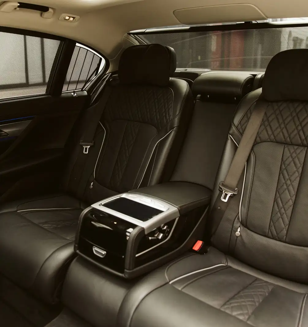 London city to gatwick Airport Transfer