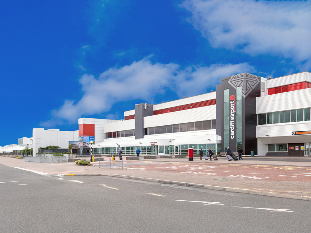 Cardiff Airport Taxi transfer