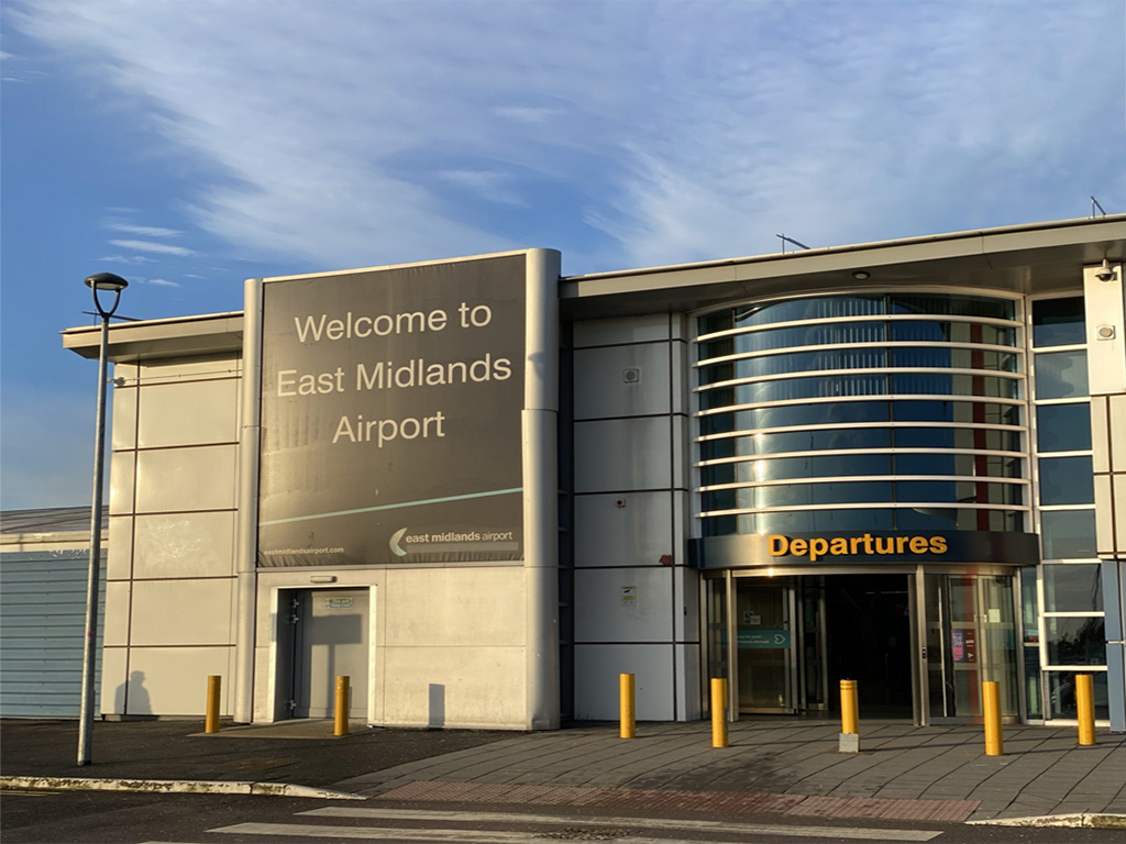 East Midlands Airport Taxi Transfer